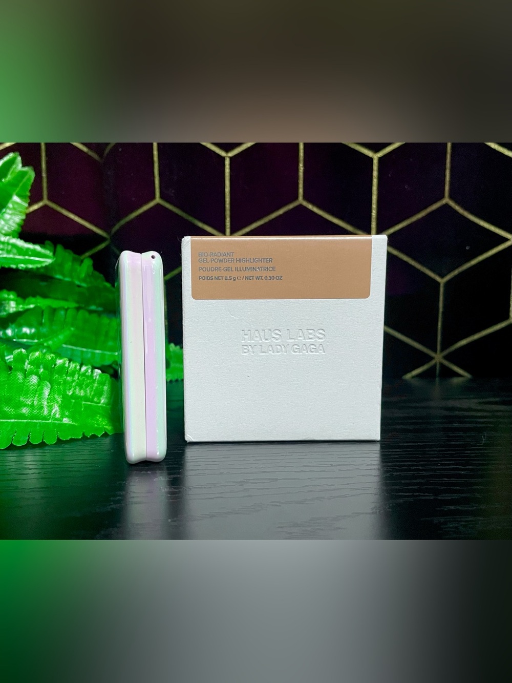 Haus Labs by Lady Gaga Bio-Radiant Gel-Powder Highlighter - Shade Raw Amber - Picture 3 of 12